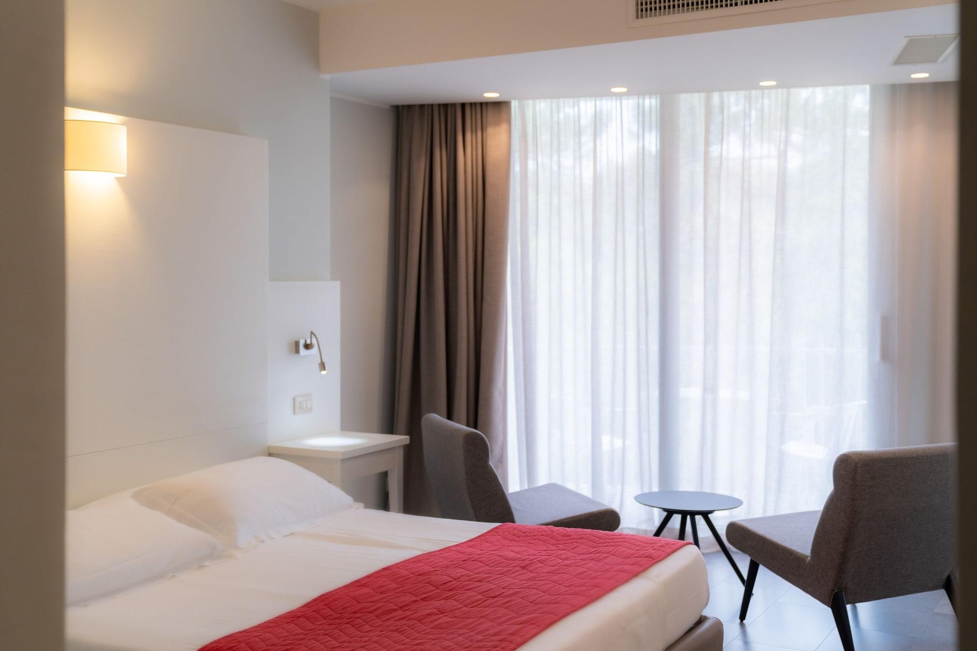 Hotel Garden Sea Wellness & Spa 4 Stelle Superior Caorle Bagian luar foto