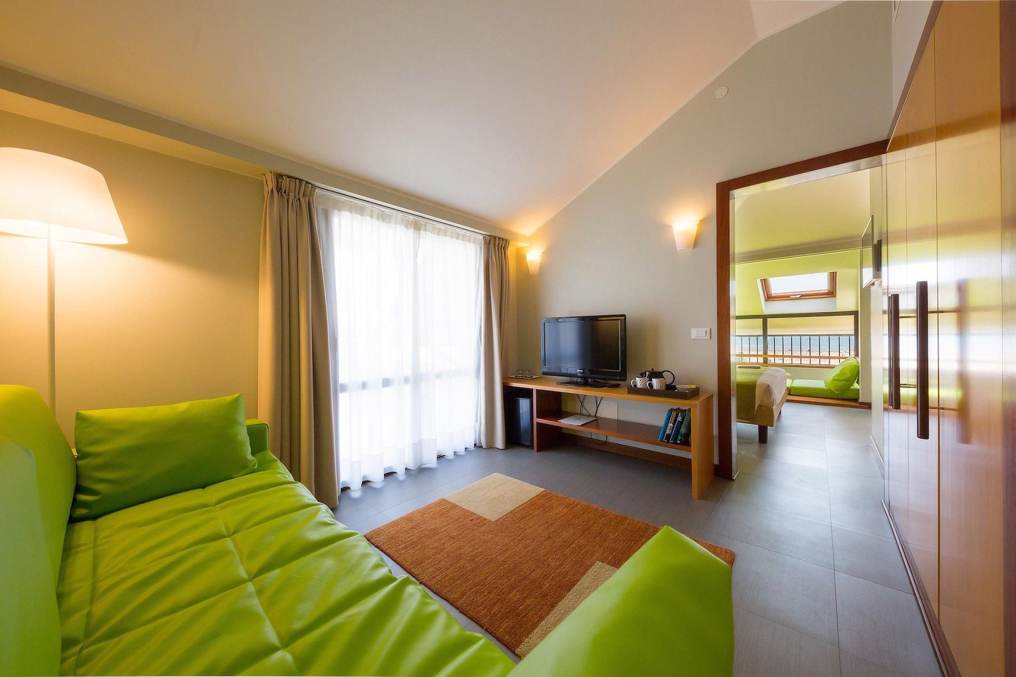 Hotel Garden Sea Wellness & Spa 4 Stelle Superior Caorle Bagian luar foto