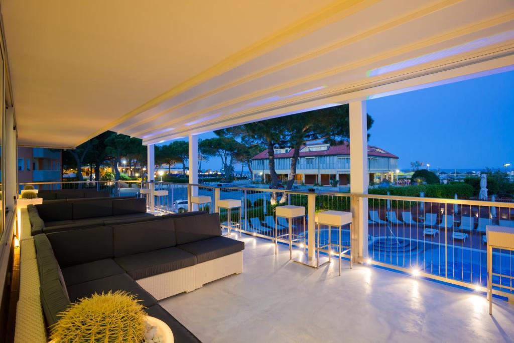Hotel Garden Sea Wellness & Spa 4 Stelle Superior Caorle Bagian luar foto