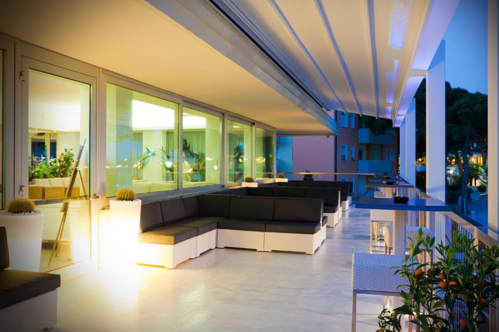 Hotel Garden Sea Wellness & Spa 4 Stelle Superior Caorle Bagian luar foto