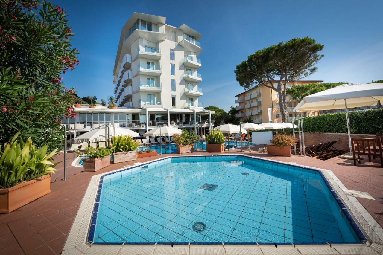 Hotel Garden Sea Wellness & Spa 4 Stelle Superior Caorle Bagian luar foto